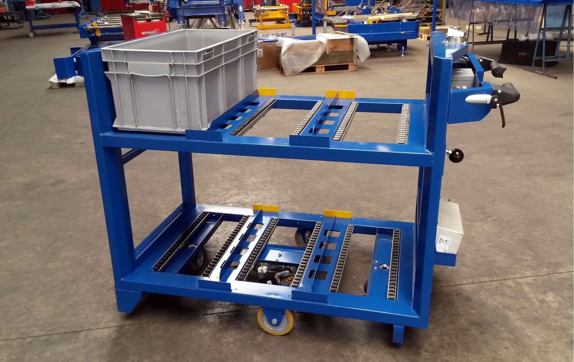 Electrical and hand driven picking trolley
